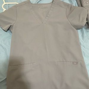 SOLD FIGS cement top Small 3 pockets